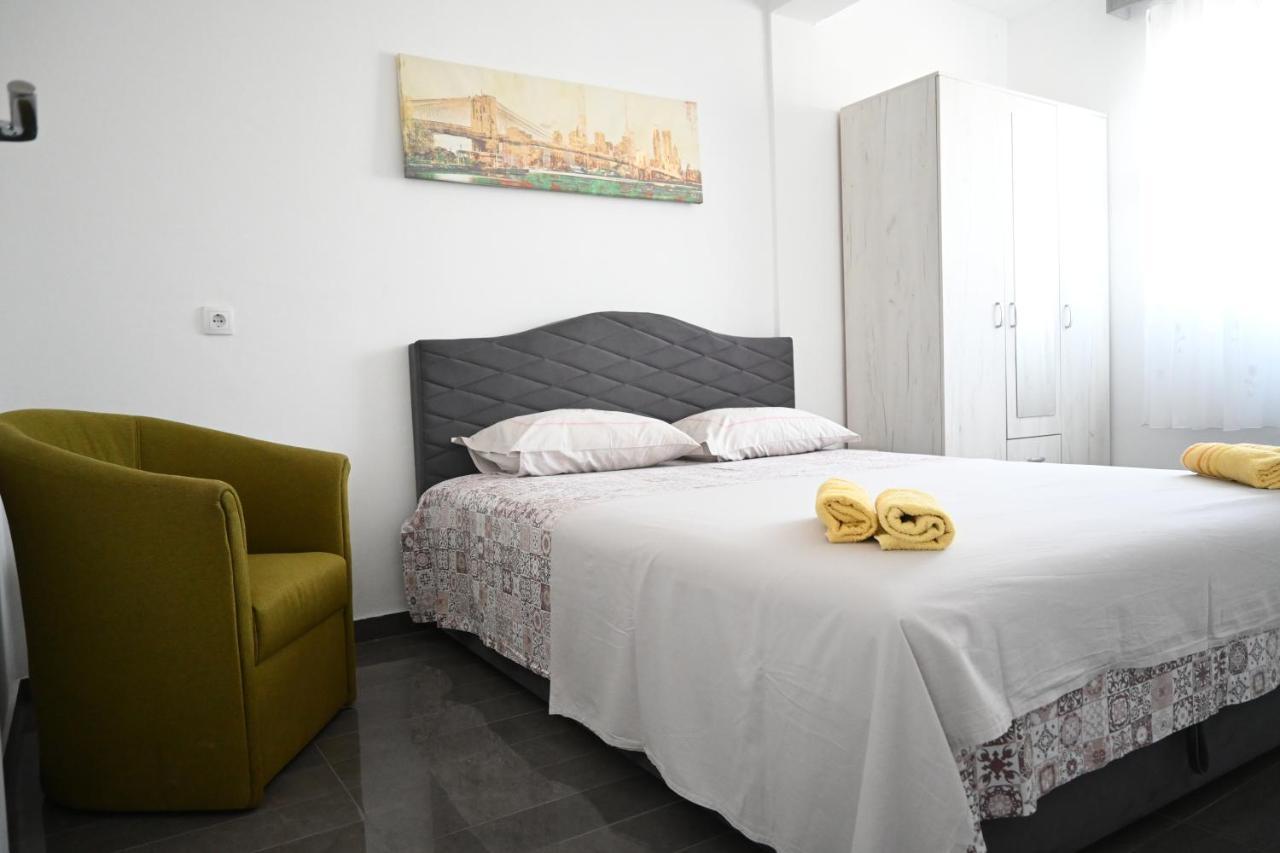 Duricic Apartmani Budva Exteriör bild