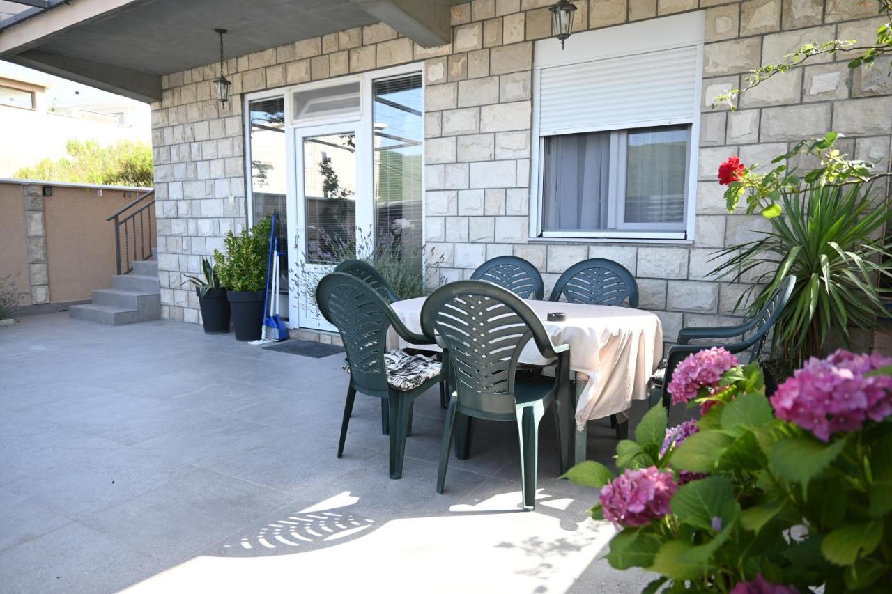 Duricic Apartmani Budva Exteriör bild