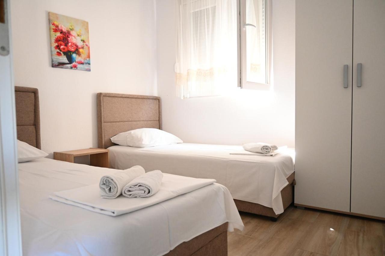 Duricic Apartmani Budva Exteriör bild