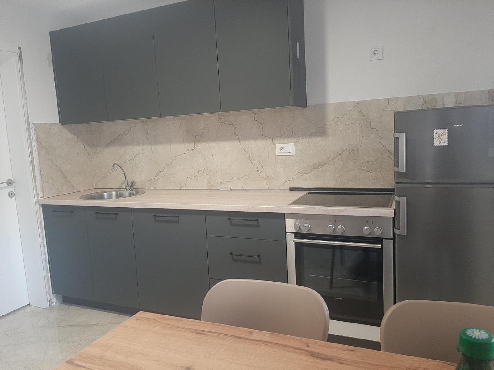 Duricic Apartmani Budva Exteriör bild