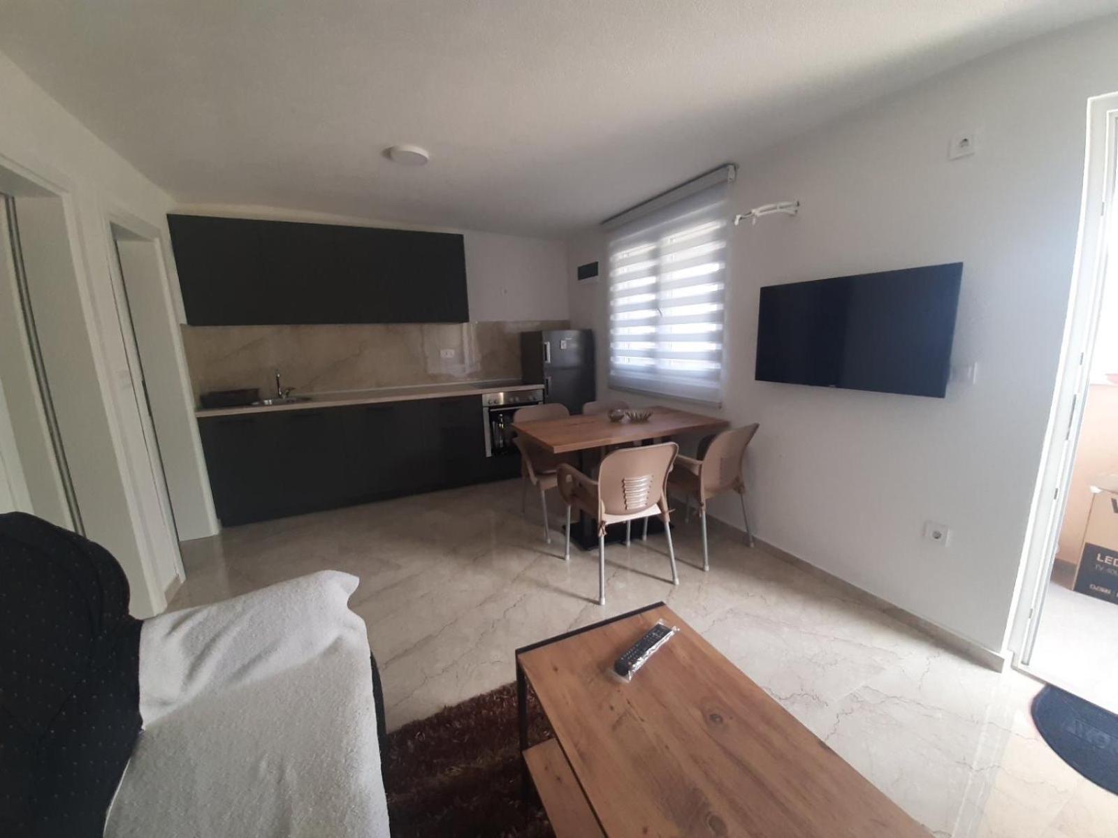 Duricic Apartmani Budva Exteriör bild